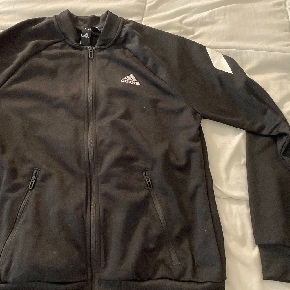 NWOT black adidas sweat full zip up size Large